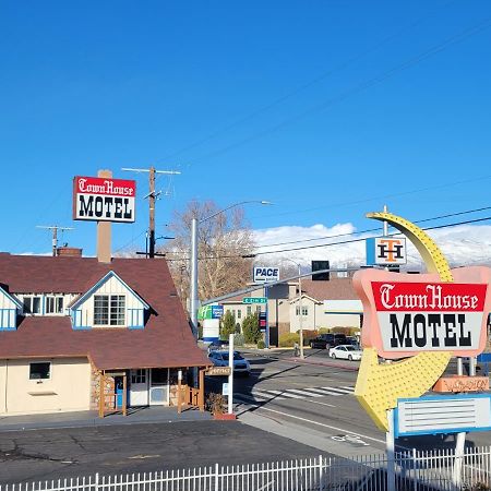 Townhouse Motel ビショップ エクステリア 写真