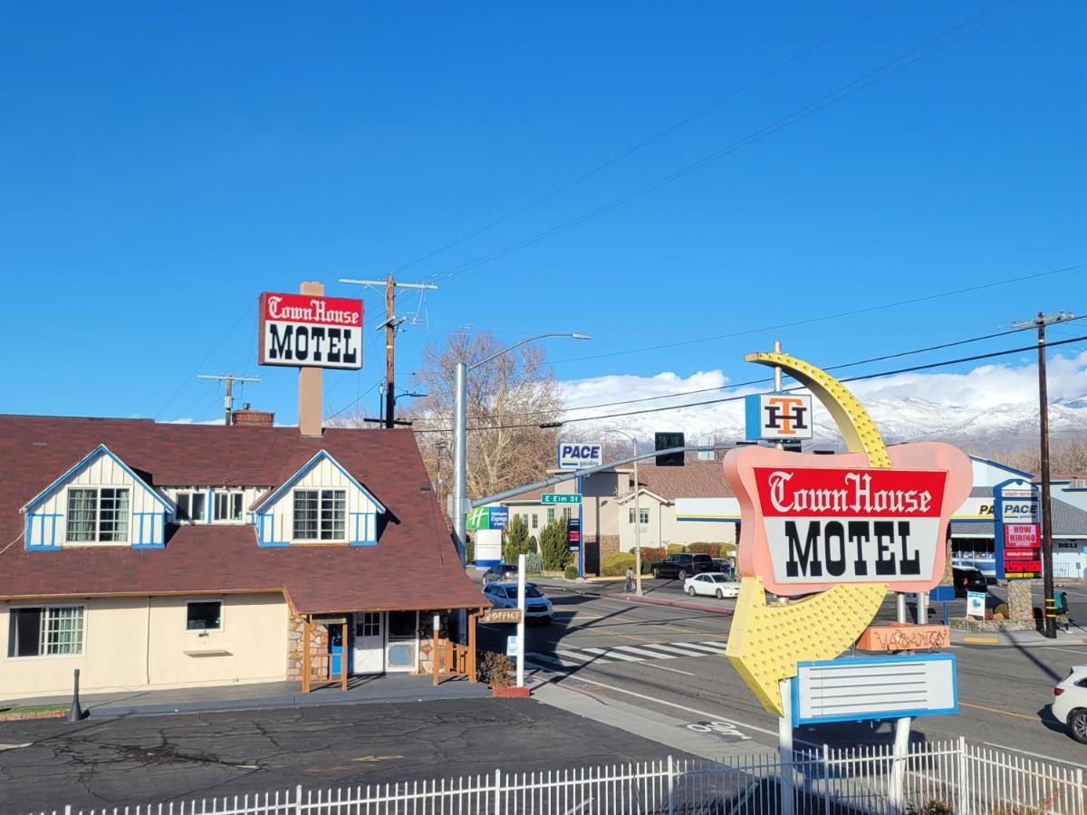 Townhouse Motel ビショップ エクステリア 写真