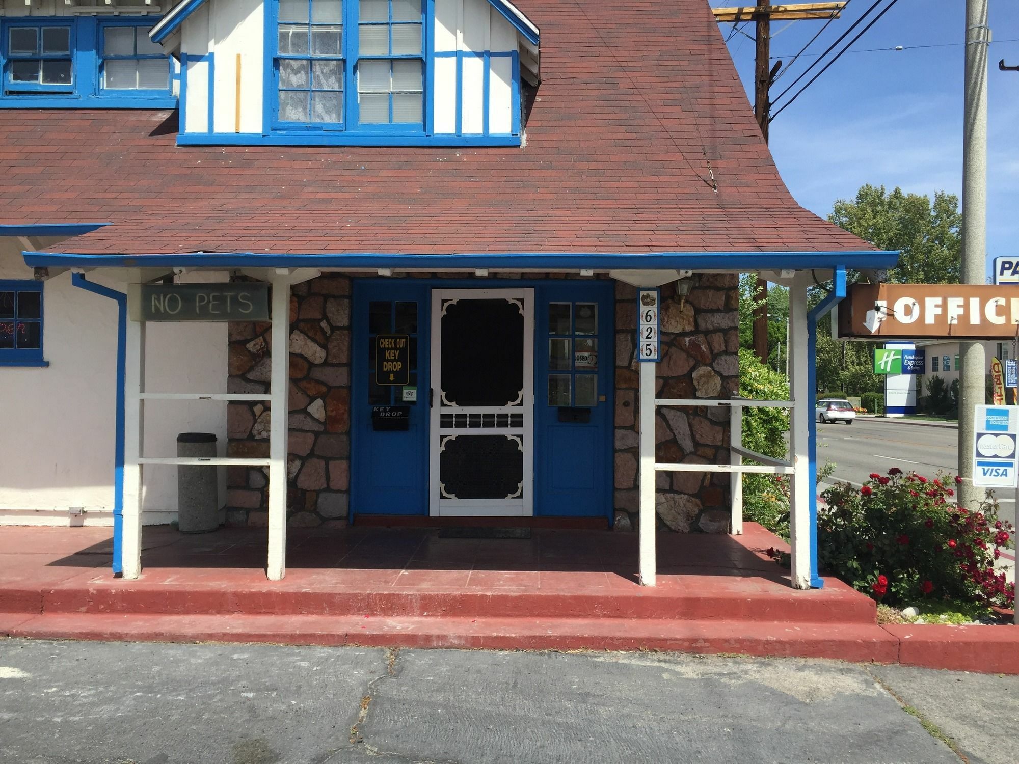 Townhouse Motel ビショップ エクステリア 写真